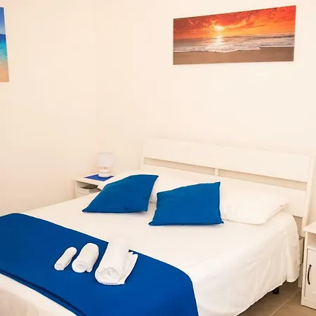 Finestra Sul Mare Feriehus *
